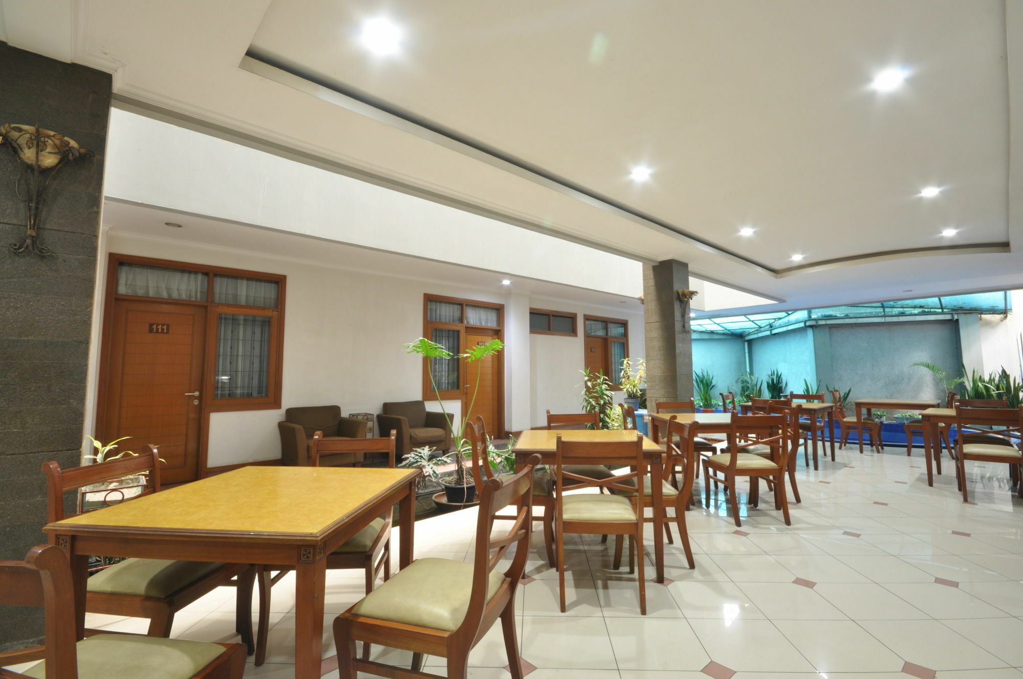 Caryota Hotel Bandung Exterior foto